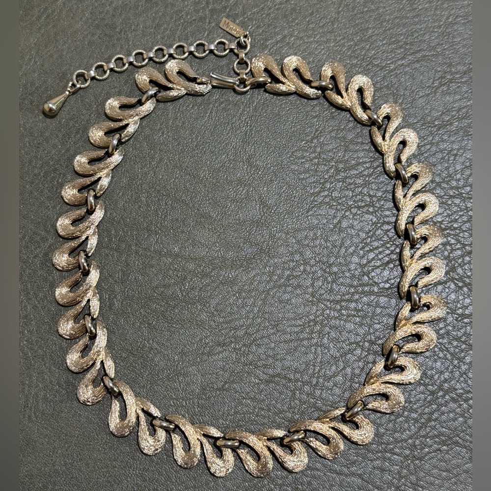 Vintage Monet Textured Light Gold Tone Choker Necklace